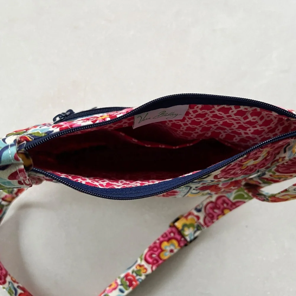 Vera Bradley Floral Pattern Zipper Shoulder Bag